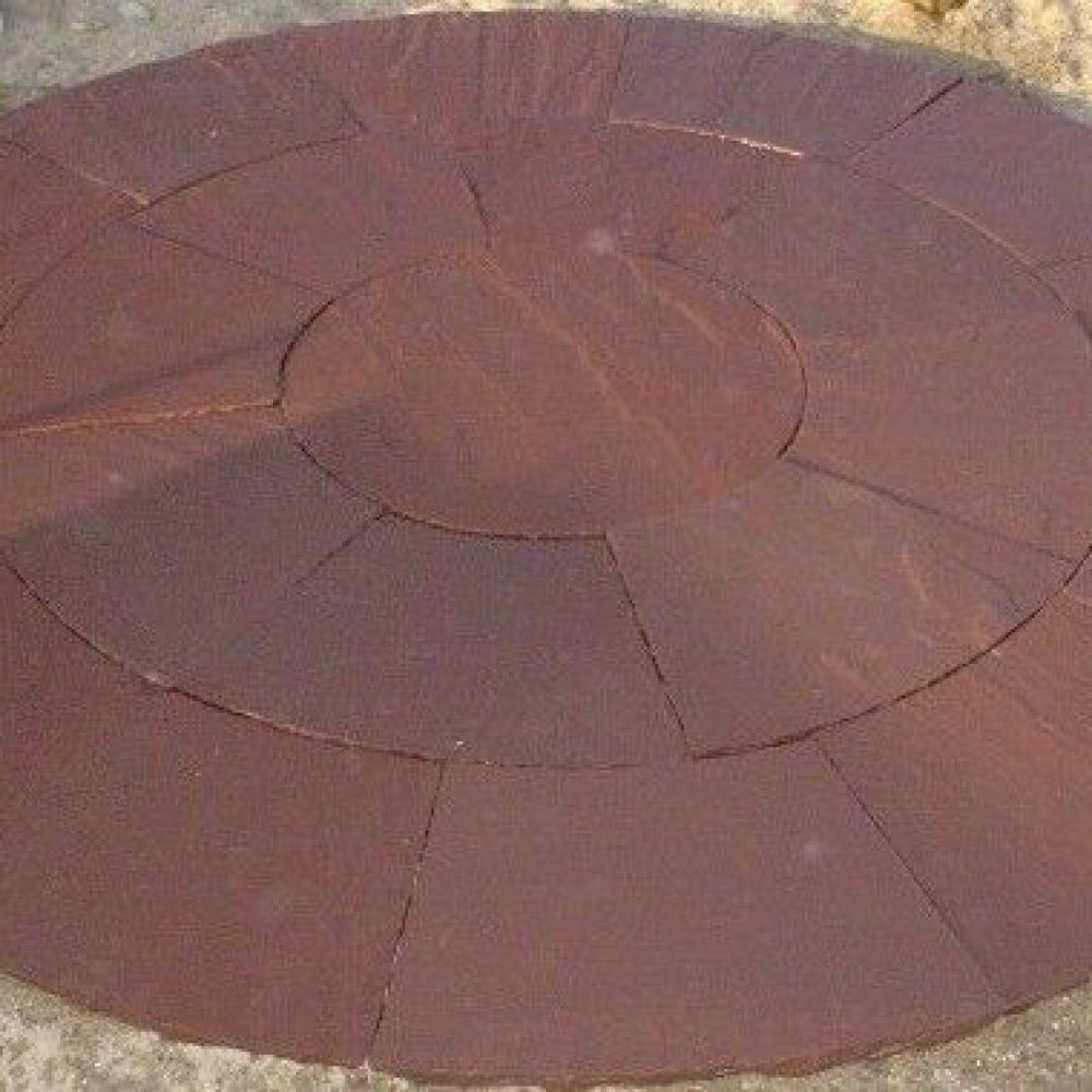 Beige & Agra Red Circle